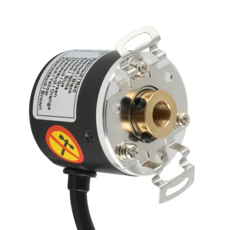 Инкрементальный энкодер D=40мм, полый вал 6мм, 2000 имп/об, 24VDC, выход HTL, IP54, -20…+80°C, радиальный кабель 2м